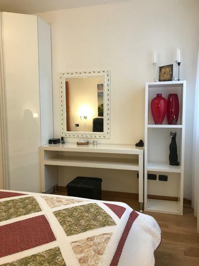 Apartment with garden&terrace beautiful lake view Bellano Buitenkant foto